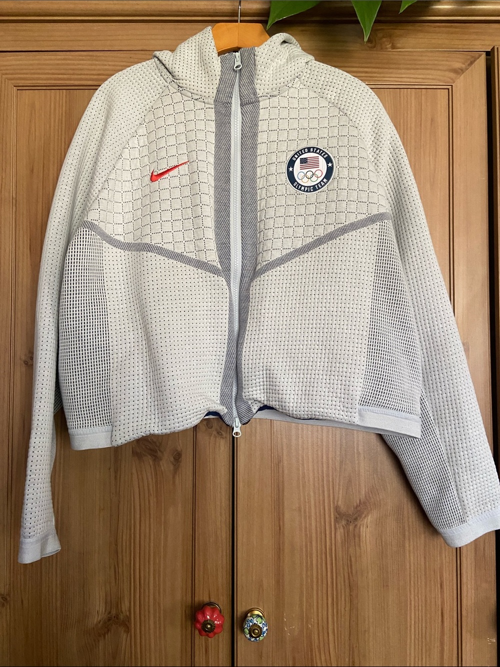 Nike USA Olympic Team Fleece Jacket Cropped Women’s XL Great Condition